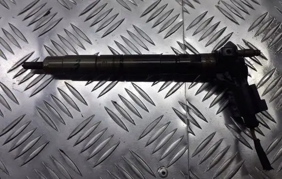 Volkswagen PASSAT B6 Fuel injectors set 