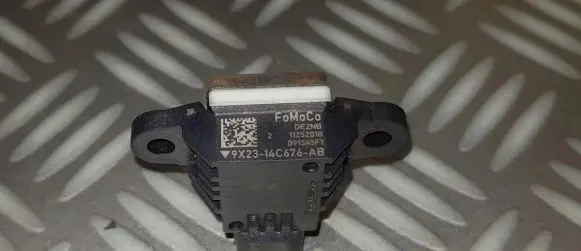 Jaguar XF X250 Airbag deployment crash/impact sensor 9X23-14C676-AB