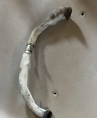Peugeot 4007 EGR valve line/pipe/hose