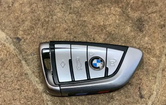 BMW 6 G32 Gran Turismo Ignition key/card 8717523