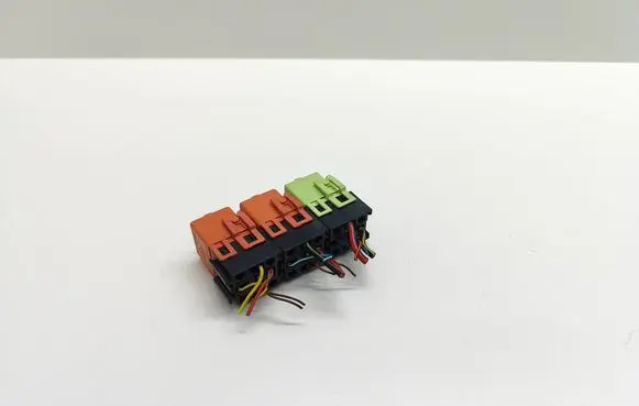 BMW 5 E60 E61 Other relay 8373700 61368373700