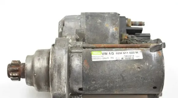 Volkswagen Golf VI Starter motor 02M911023M