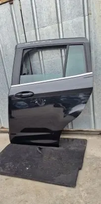 Rear door