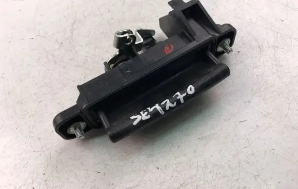 Mazda 3 I Tailgate/trunk/boot exterior handle 123456