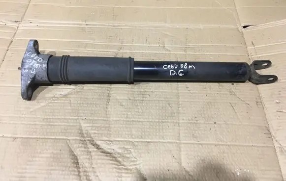 KIA Ceed Rear shock absorber/damper 553101H001