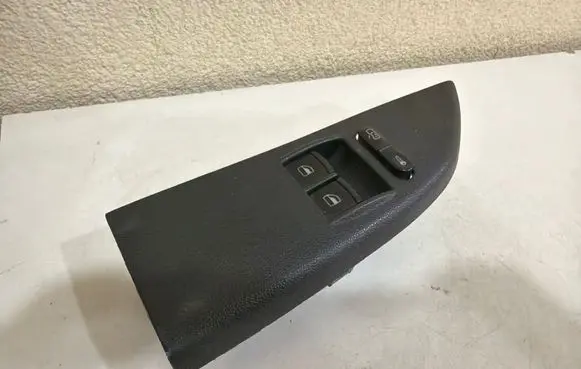 Skoda Fabia Mk1 (6Y) Electric window control switch 1J3959857A