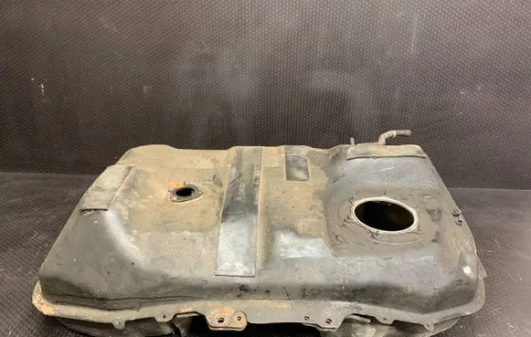 Peugeot 4007 Fuel tank 