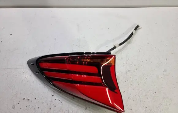 Toyota C-HR I Rear/tail lights 81560F4130