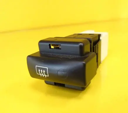 Citroen Xsara Windscreen/window heater switch