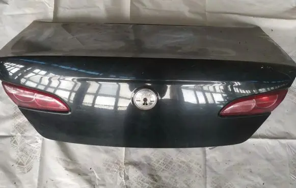 Alfa Romeo 159 Tailgate/trunk/boot lid juodas