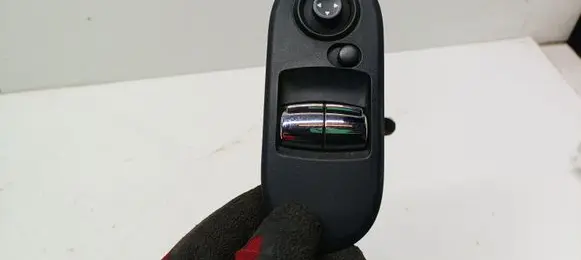 Mini One - Cooper F56 F55 Electric window control switch 9289626