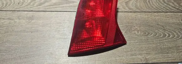 Audi A4 S4 B7 8E 8H Tailgate rear/tail lights 8e9945093