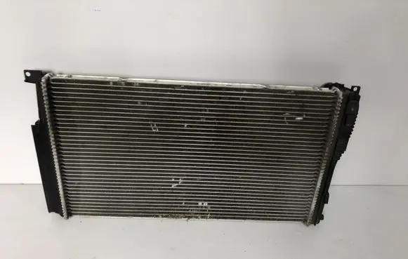 BMW 4 F32 F33 Coolant radiator 7600511