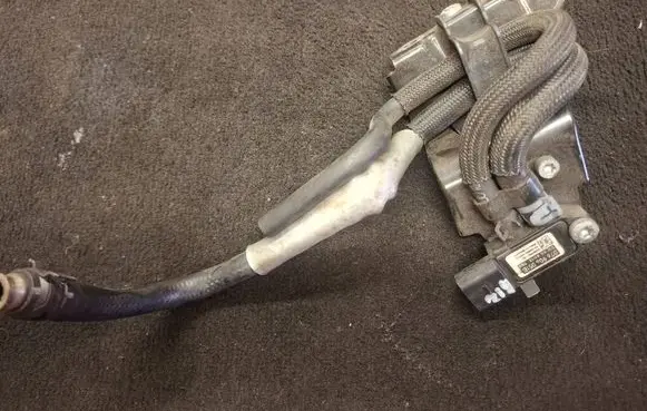 Seat Ibiza IV (6J,6P) Exhaust gas pressure sensor 076906051B 23154885 51MPP0203
