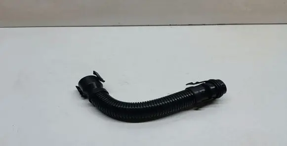 BMW 3 E90 E91 Breather hose/pipe 