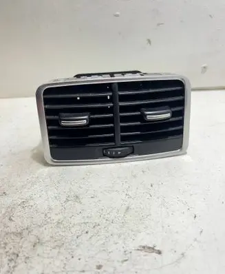 Audi A6 Allroad C6 Rear air vent grill 4F0819203C