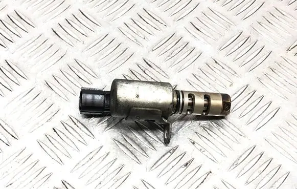 Ford Focus Camshaft vanos timing valve 4M5G6L713AE 0530