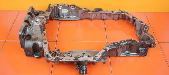 Ford Galaxy Oil sump 
