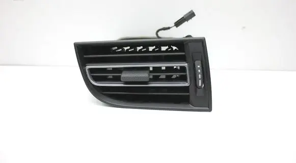 Porsche Macan (95B) Dashboard air vent grill cover trim 95B819701J