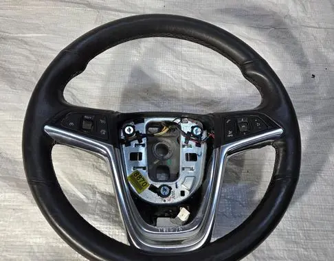 Opel Mokka Steering wheel 