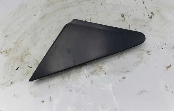 Toyota Corolla Verso E121 Plastic wing mirror trim cover 601180F010