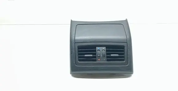 BMW 3 E90 E91 Rear air vent grill 7132381 51167132381
