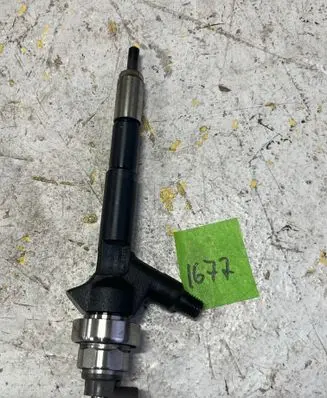 Fuel injector