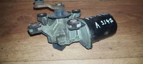 Nissan Primera Wiper motor 22116767