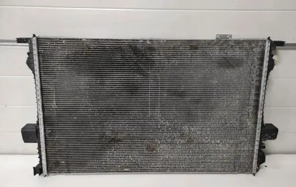 Porsche Panamera (971) Coolant radiator 971121253 GE680002 971121249P