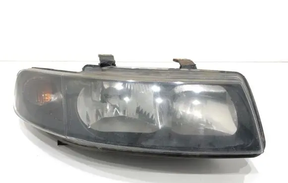 Seat Toledo II (1M) Headlight/headlamp 1M1941002D