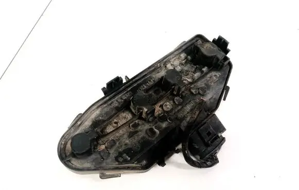 Volkswagen Transporter - Caravelle T5 Headlight/headlamp dust cover 7H0945257A