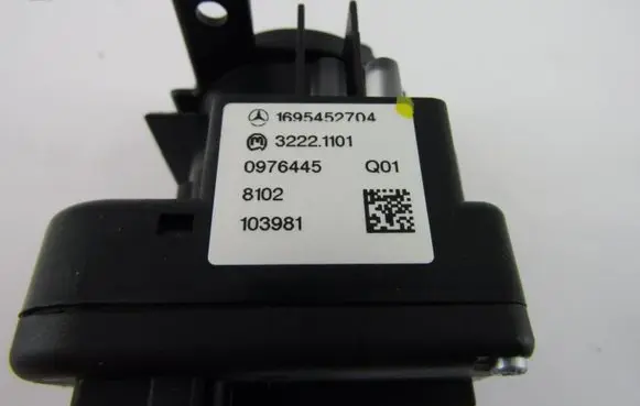 Mercedes-Benz A W169 Light switch 1695452704
