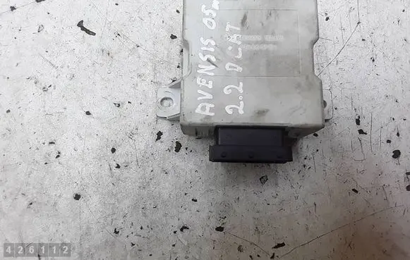Toyota Avensis T250 Window wiper relay 150696