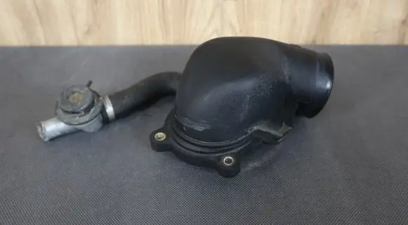 Mercedes-Benz SLK R170 Air intake duct part 1111410804 A1111410804