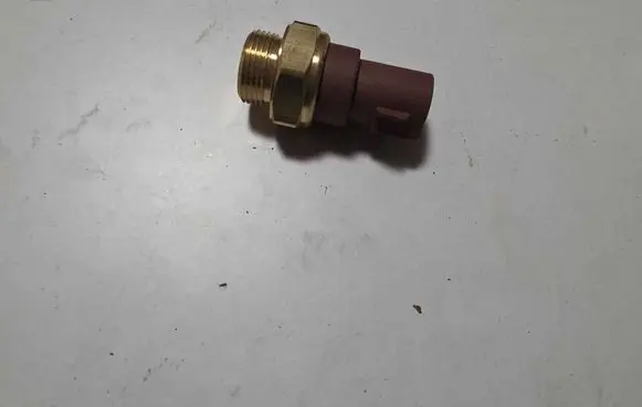 Coolant temperature sensor