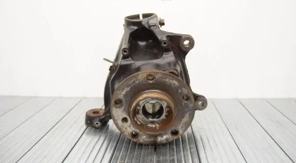BMW X3 F25 Front wheel hub 6855953