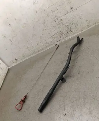 BMW 5 E60 E61 Oil level dip stick 779331004DD 7788969