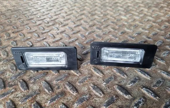 Number plate light