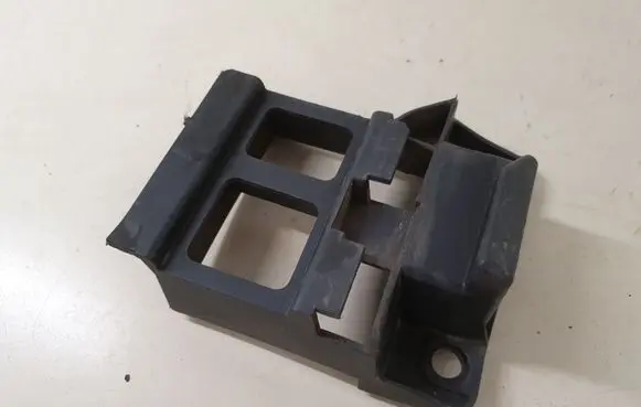 Mercedes-Benz Sprinter W906 Front bumper mounting bracket A9068850163
