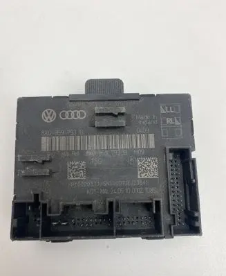 Audi A1 Door control unit/module 8X0959793B