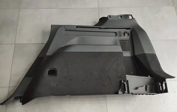 Volkswagen Touran III Trunk/boot side trim panel 5TA867034BP
