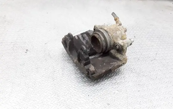 Volkswagen Touran I Front brake caliper