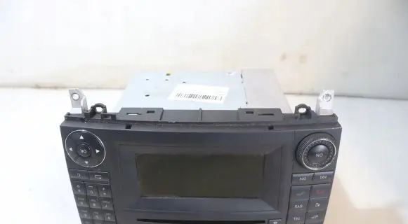 Radio/GPS head unit trim