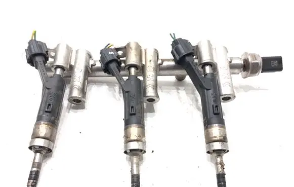 Citroen C3 Picasso Fuel main line pipe 9810335380