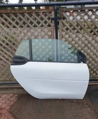 Door (2 Door Coupe)