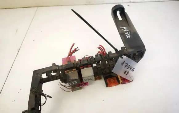 Audi A4 S4 B5 8D Fuse box set 8d1937545