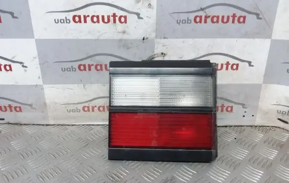 Volkswagen PASSAT B3 Tailgate rear/tail lights 333945107 333945259