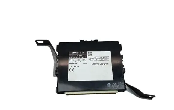Toyota Avensis T270 Keyless (KESSY) go control unit/module 8999005013 MB2325006612 10034998