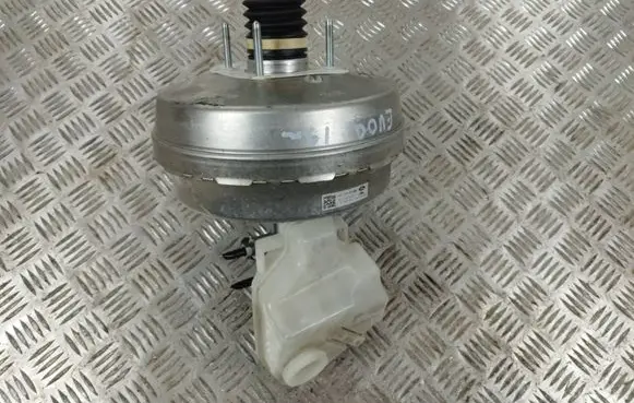 Land Rover Evoque II Brake booster K8D22B195AB 279301491 27857423