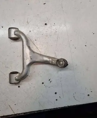 Mercedes-Benz ML W163 Front lower control arm/wishbone 0160500020